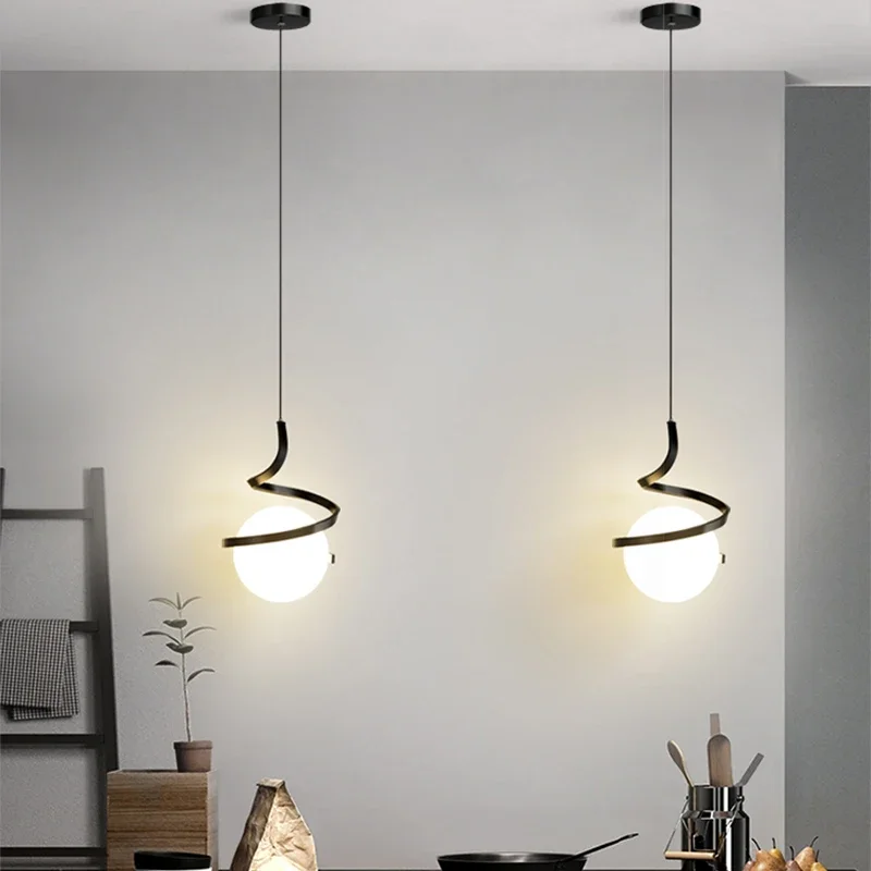 Hanging Moon Lamp - Nordycka lampa wisząca LED do sypialni,